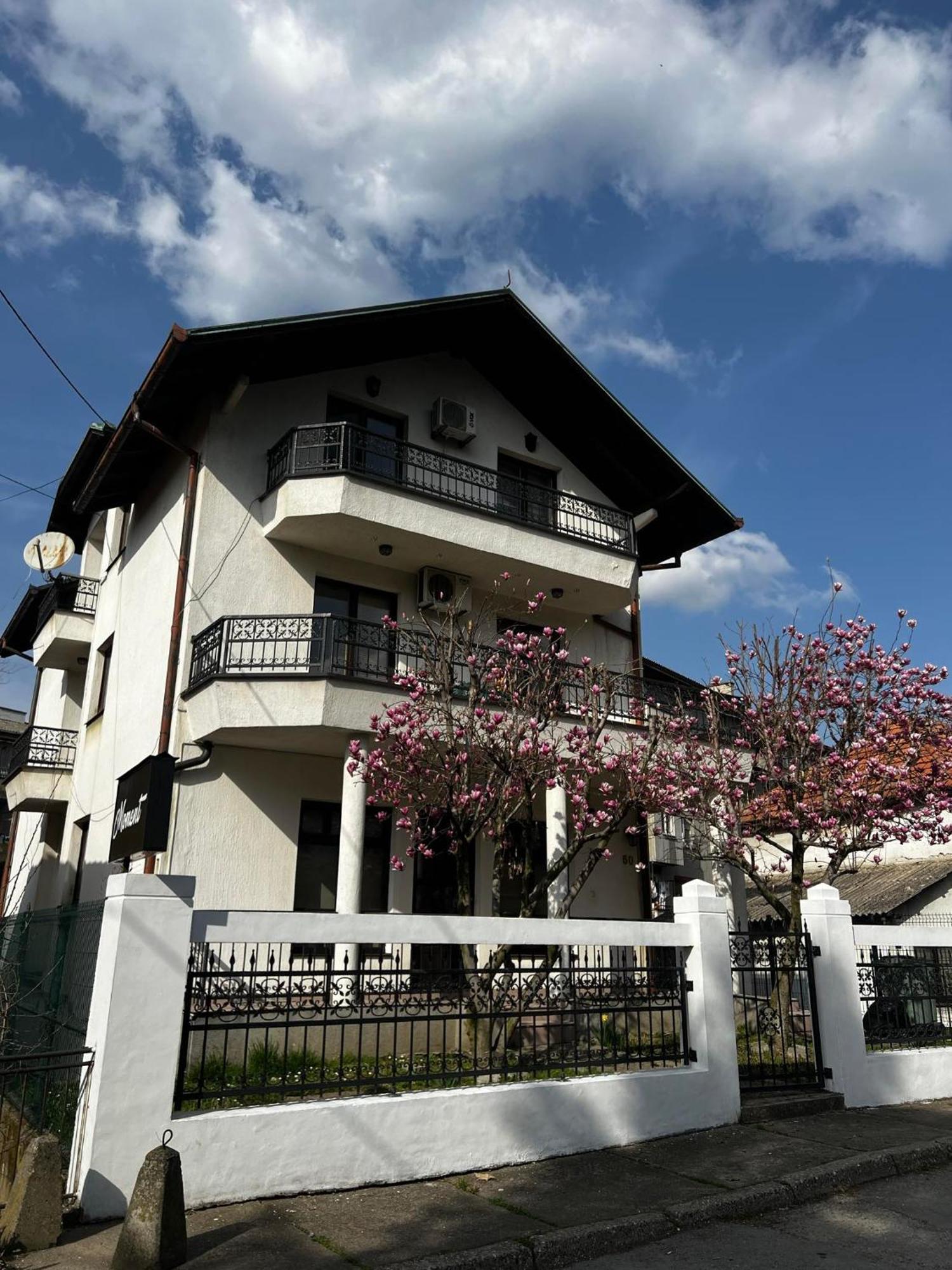 Hostel Tuzla Exteriér fotografie