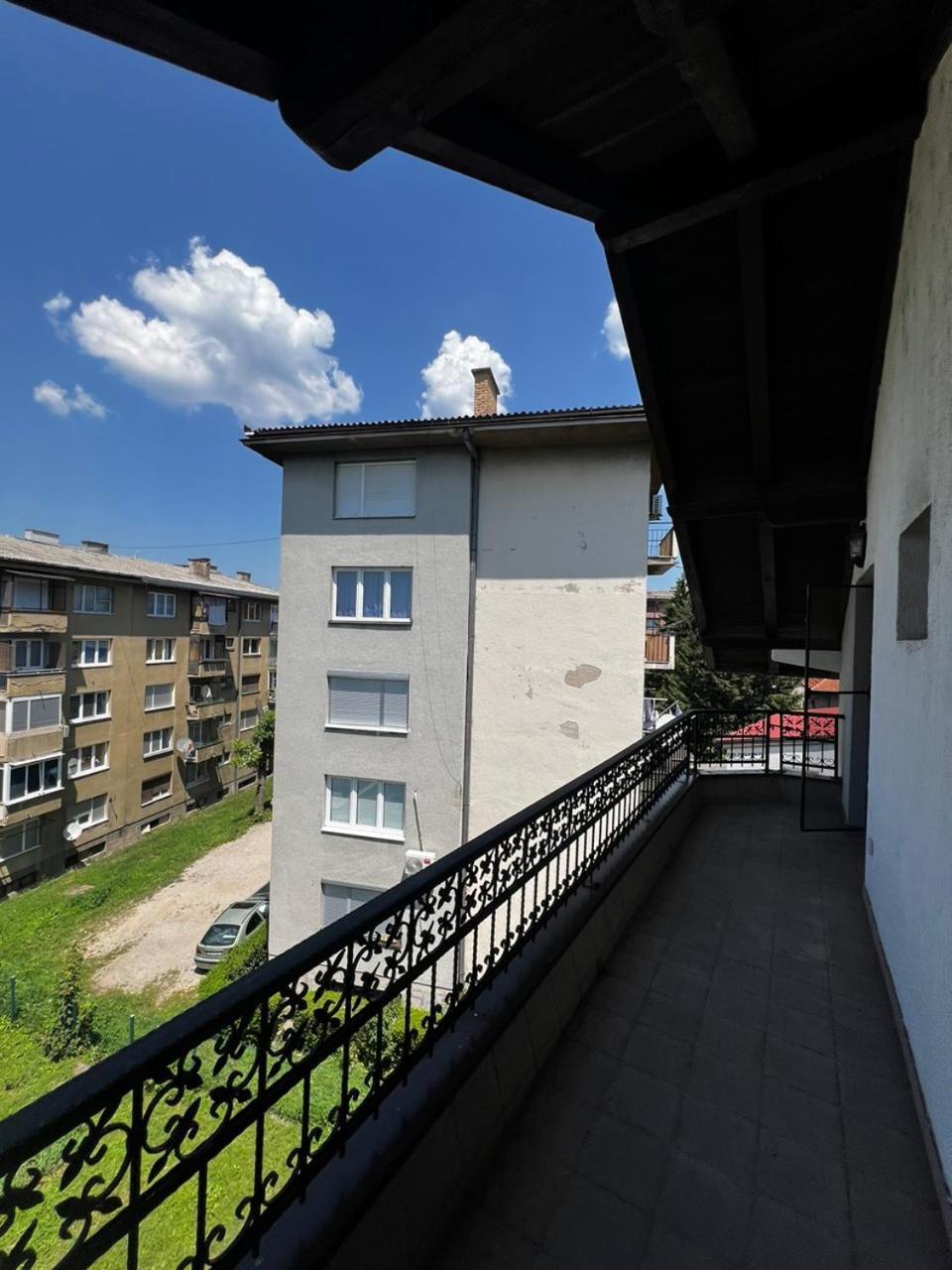 Hostel Tuzla Exteriér fotografie