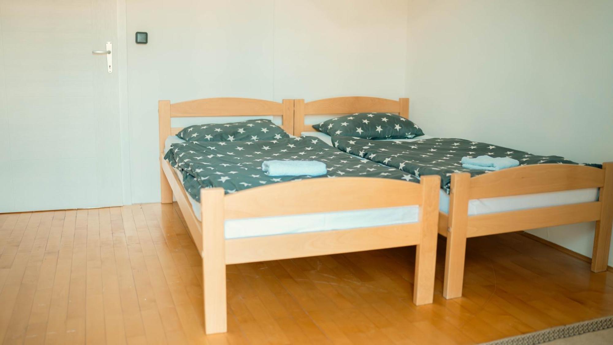 Hostel Tuzla Exteriér fotografie