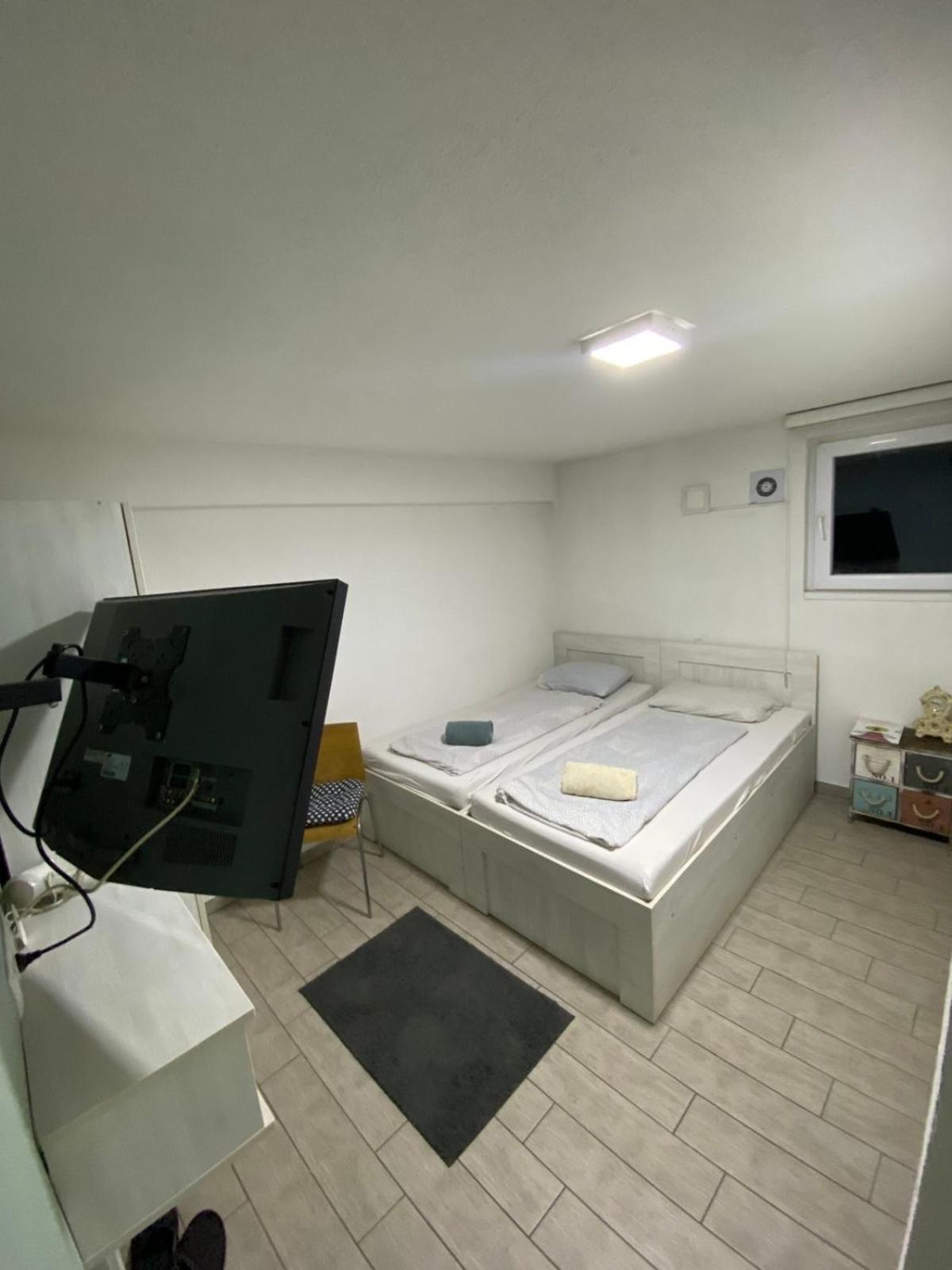 Hostel Tuzla Exteriér fotografie